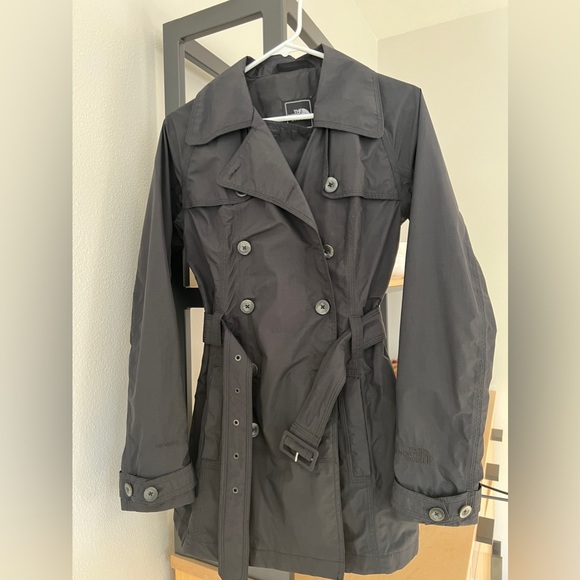 Jackets & Blazers - Size Small North Face Spring Jacket with belt! Worn just a couple of times.